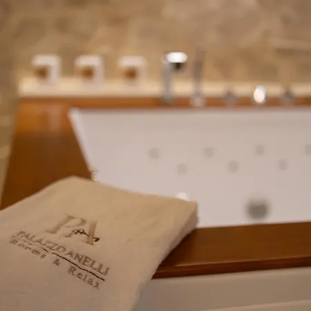 Alojamento de Acomodação e Pequeno-almoço Palazzo Anelli - & Relax