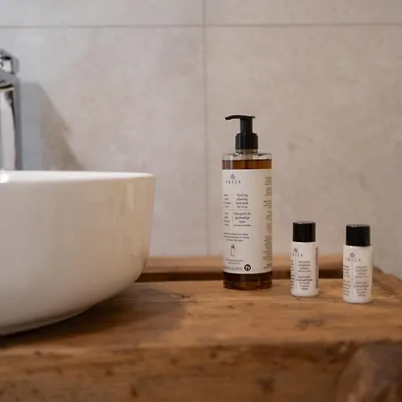 Palazzo Anelli - & Relax Alojamento de Acomodação e Pequeno-almoço 4*