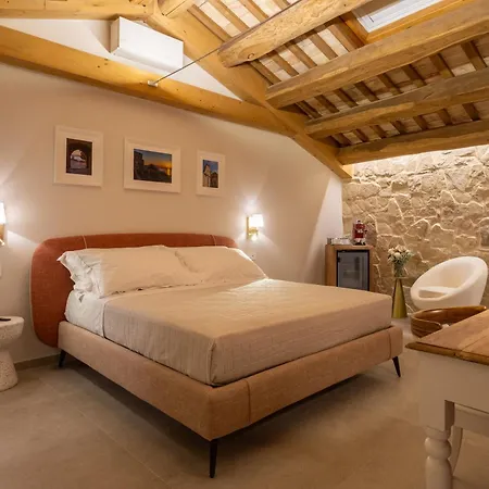 Alojamento de Acomodação e Pequeno-almoço Palazzo Anelli - & Relax